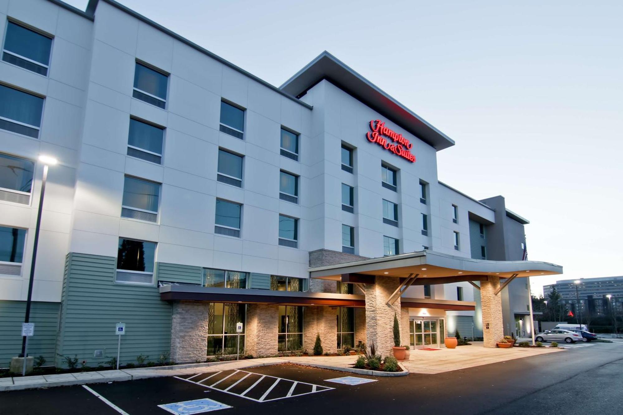 Hampton Inn & Suites Bellevue Downtown/Seattle Exterior foto